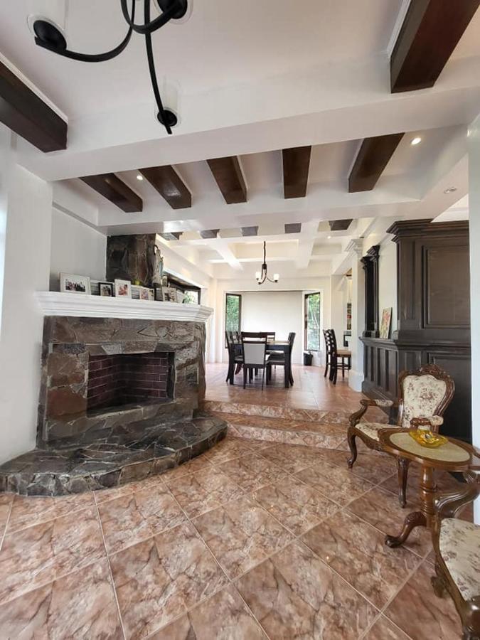 El Castillo Bed And Breakfast Angono Екстер'єр фото