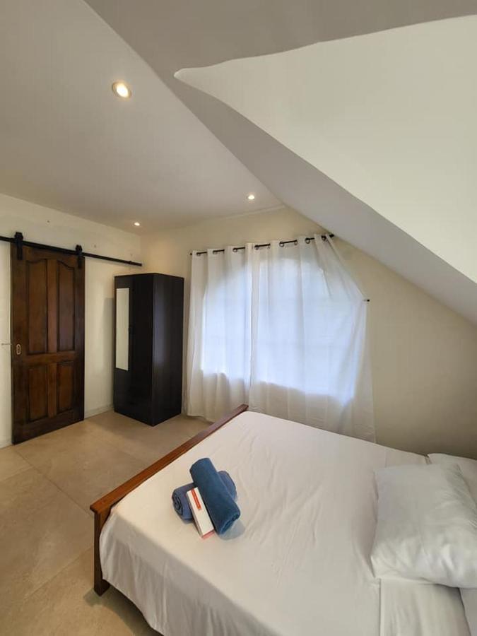 El Castillo Bed And Breakfast Angono Екстер'єр фото