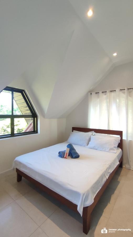 El Castillo Bed And Breakfast Angono Екстер'єр фото